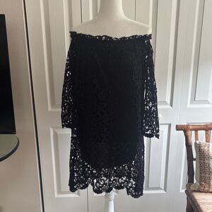 Elegant Black Lace Off-Shoulder Midi Dress